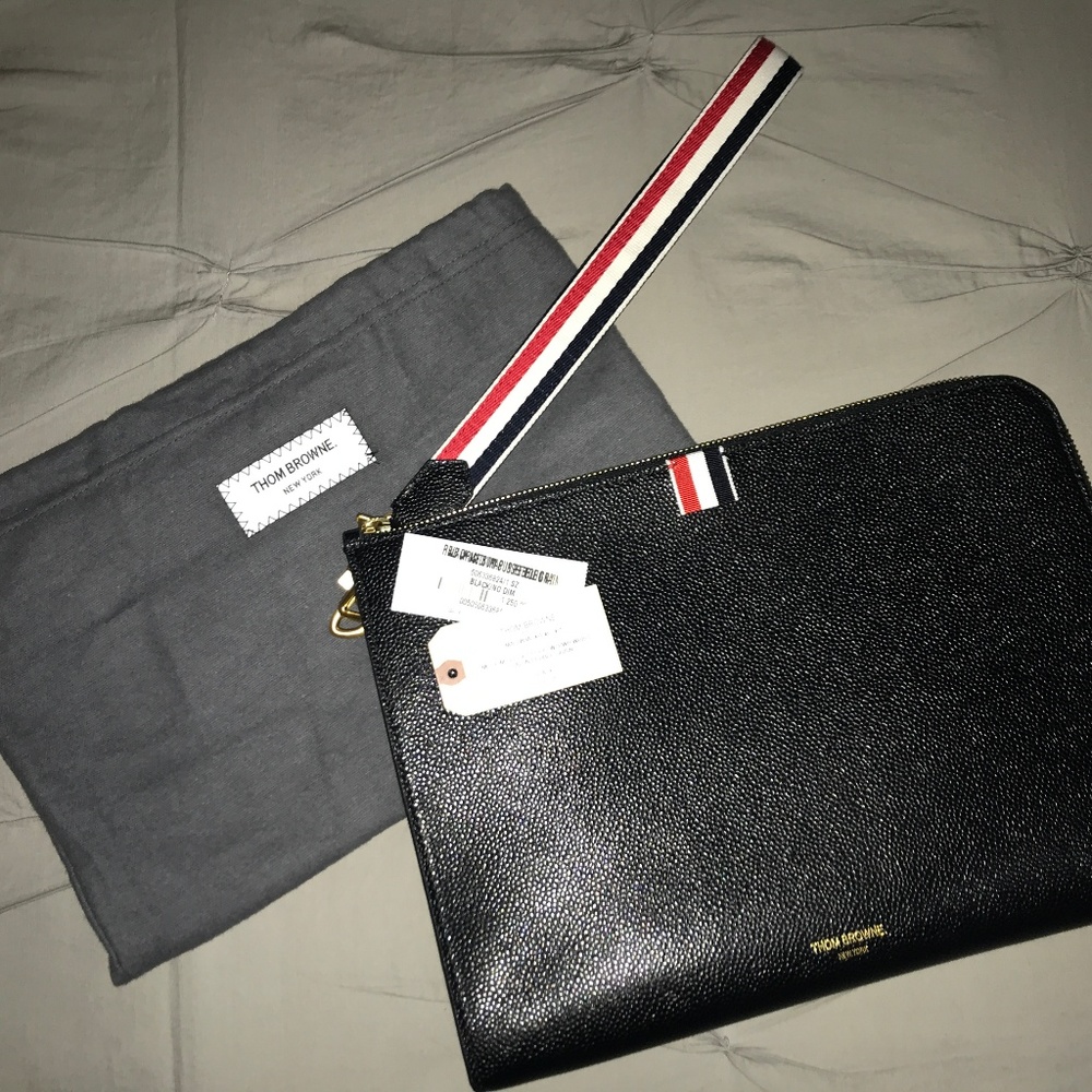 THOM BROWNE RWB STRAP MEDIUM GUSSET FOLIO
